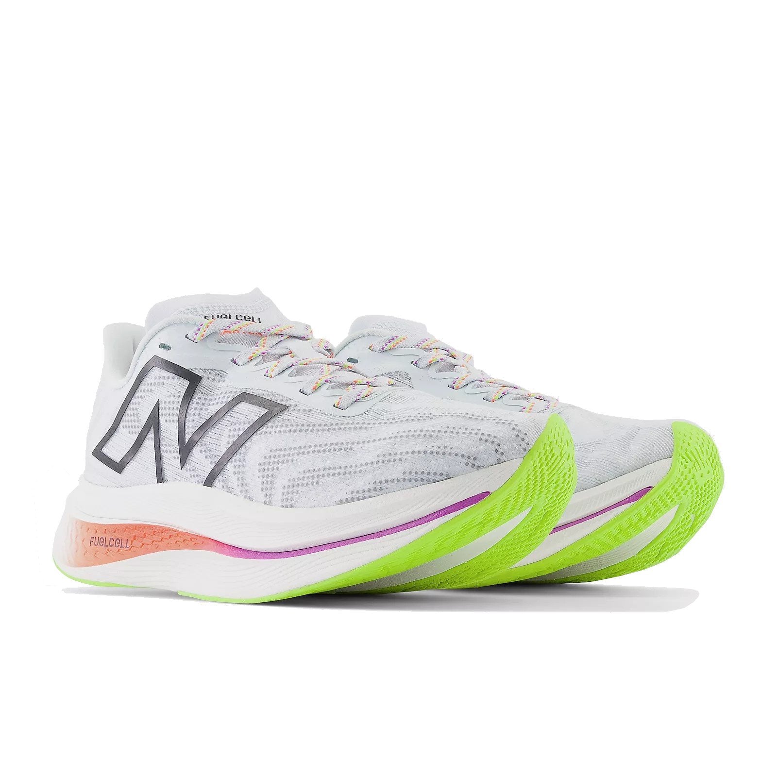 New Balance Women's FuelCell SuperComp Trainer v2 Running Shoe